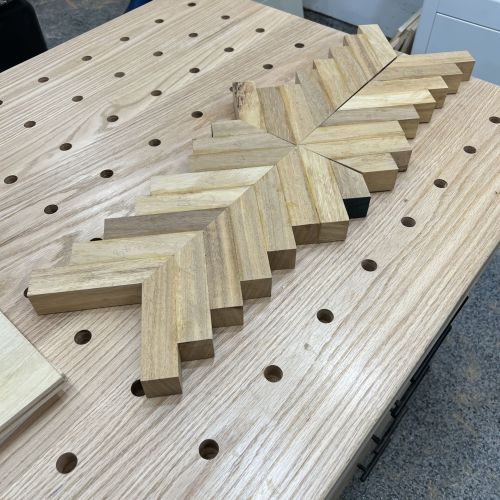 iroko_chevron_table (1)